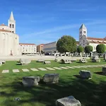 Sara By Interhome Zara